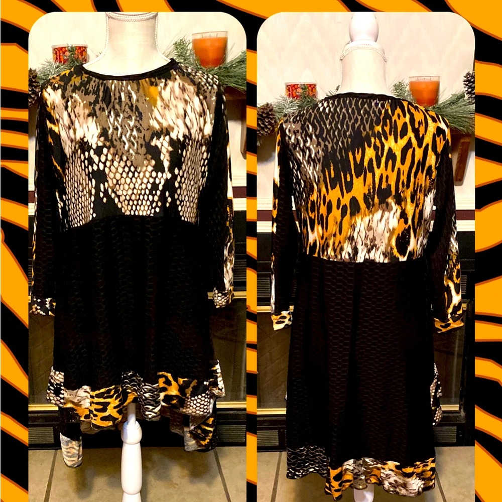 Custom made Reptilian tunic